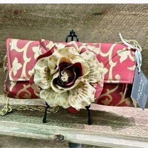 Millie Red & Gold Brocade Floral Clutch – NWT